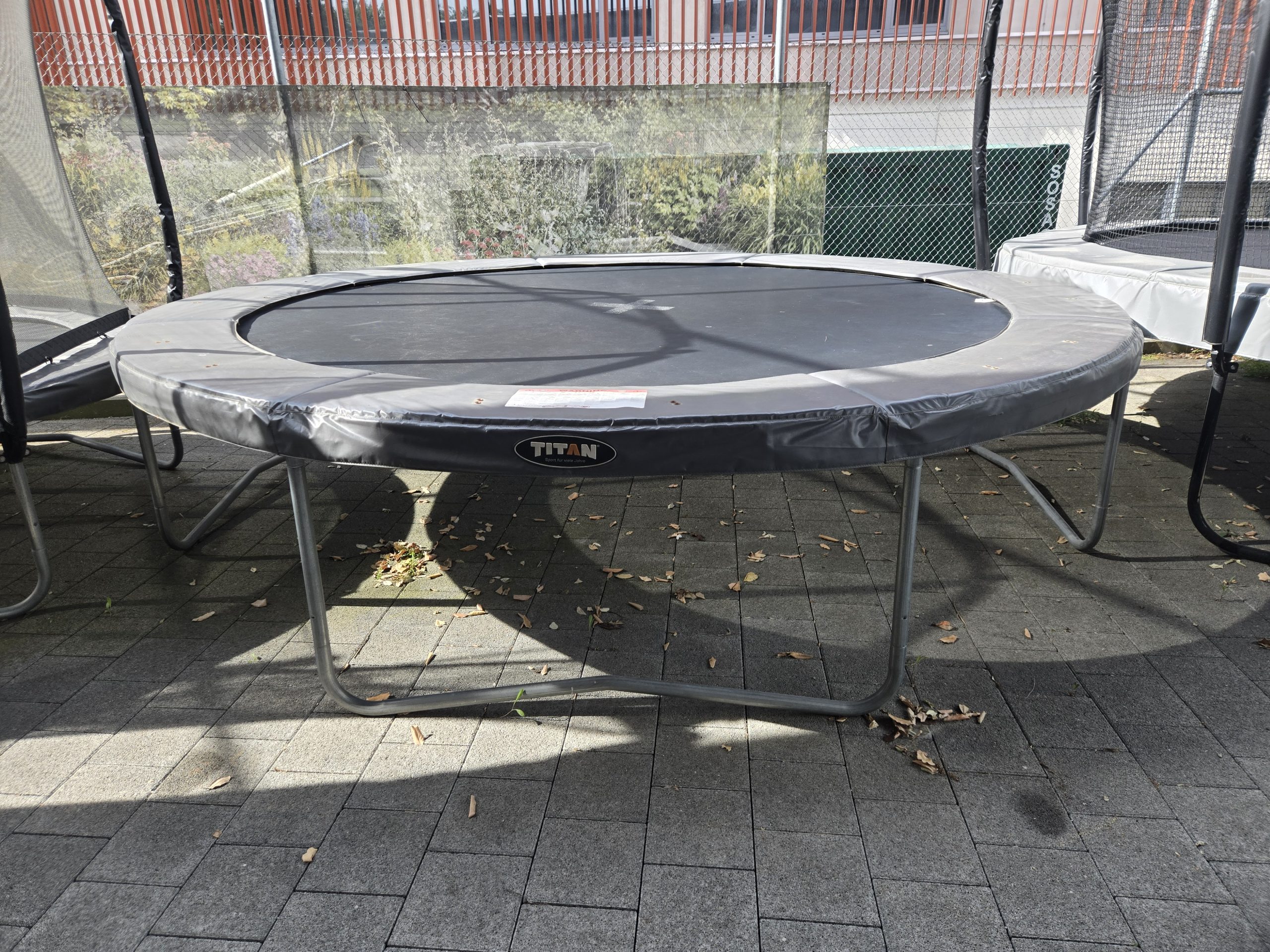Ausstellungsmodell Titan 395cm ohne Netz